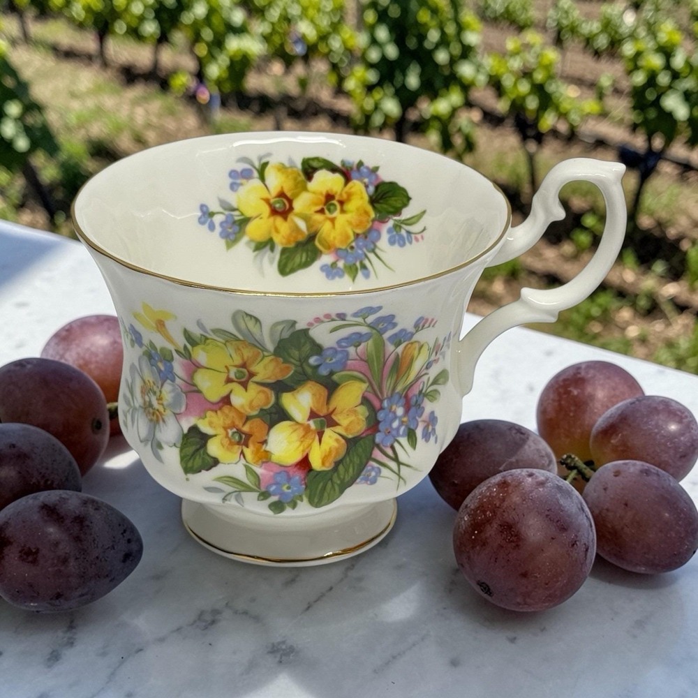 Royal Albert England Summertime Series Pansy Pattern Single Cup Replacement‎